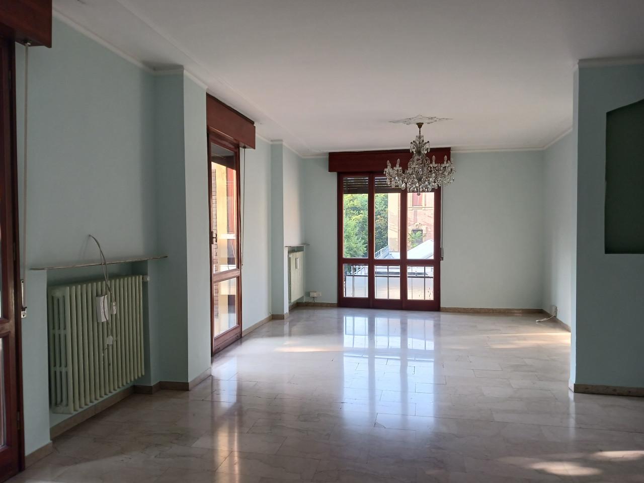 appartamento in affitto a Modena in zona Centro Storico