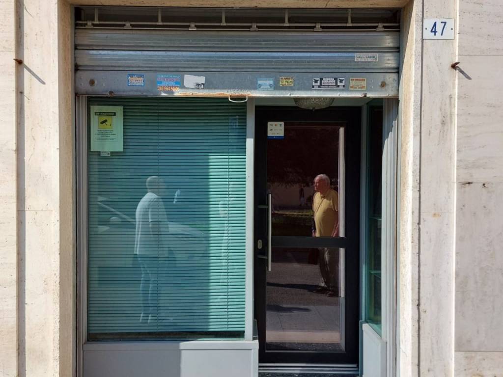 negozio in affitto a Modena in zona Centro Storico