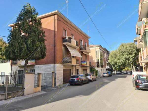 negozio in affitto a Modena in zona Centro Storico