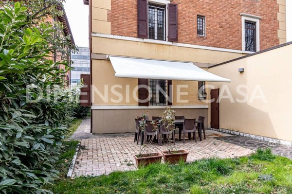 casa indipendente in affitto a Modena
