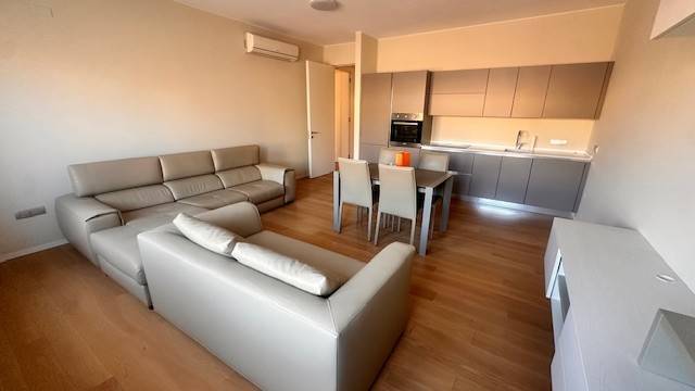 appartamento in affitto a Modena in zona Centro Storico