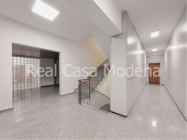 ufficio in affitto a Modena in zona San Faustino