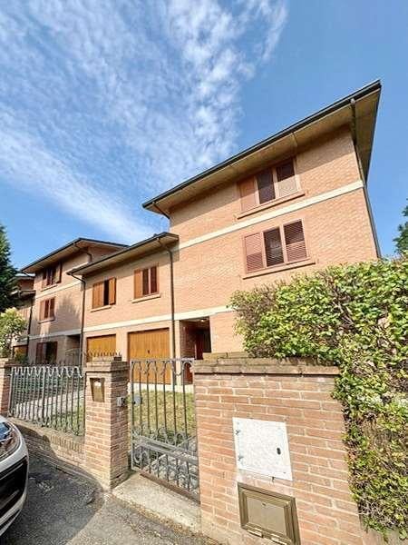 casa indipendente in affitto a Modena in zona San Damaso