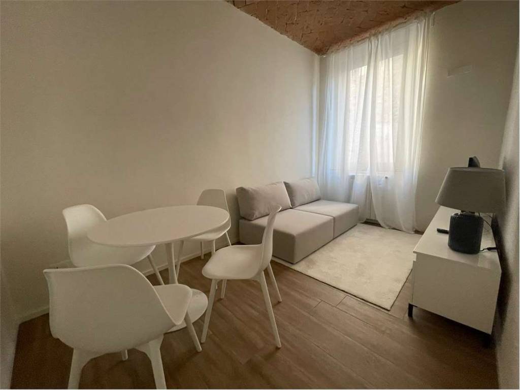 appartamento in affitto a Modena in zona Centro Storico