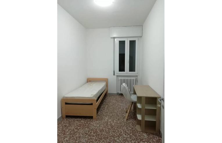 camera singola in affitto a Modena in zona Buon Pastore