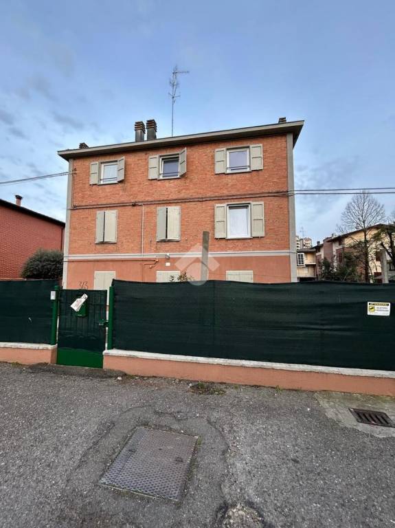 appartamento in affitto a Modena in zona San Faustino