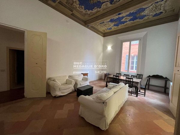 appartamento in affitto a Modena in zona Centro Storico