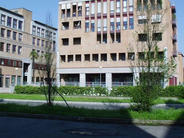 negozio in affitto a Modena in zona San Cataldo
