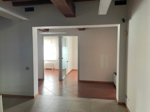 ufficio in affitto a Modena in zona San Faustino