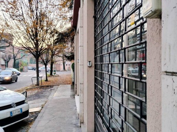 negozio in affitto a Modena in zona San Lazzaro / Modena Est
