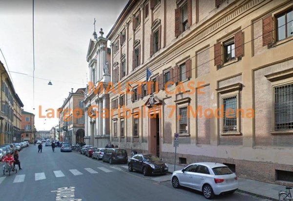 appartamento in affitto a Modena in zona Centro Storico