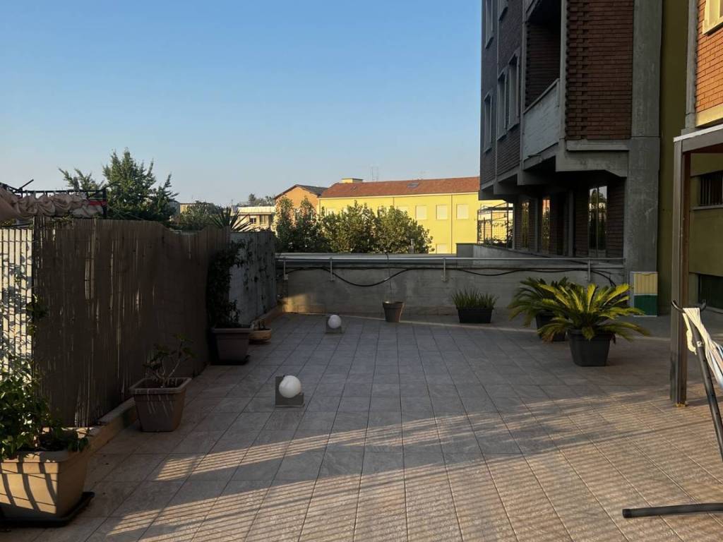 appartamento in affitto a Modena in zona Madonnina / Quattro Ville