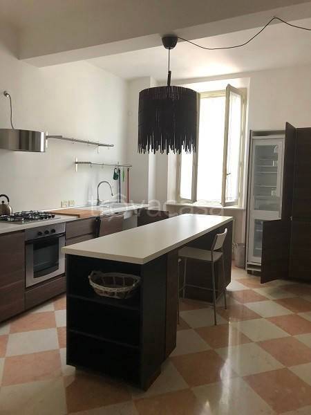 appartamento in affitto a Modena in zona Centro Storico