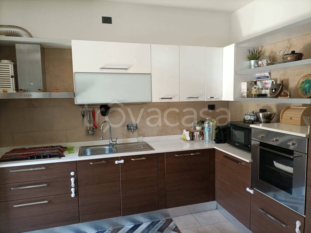 casa indipendente in affitto a Modena in zona San Faustino