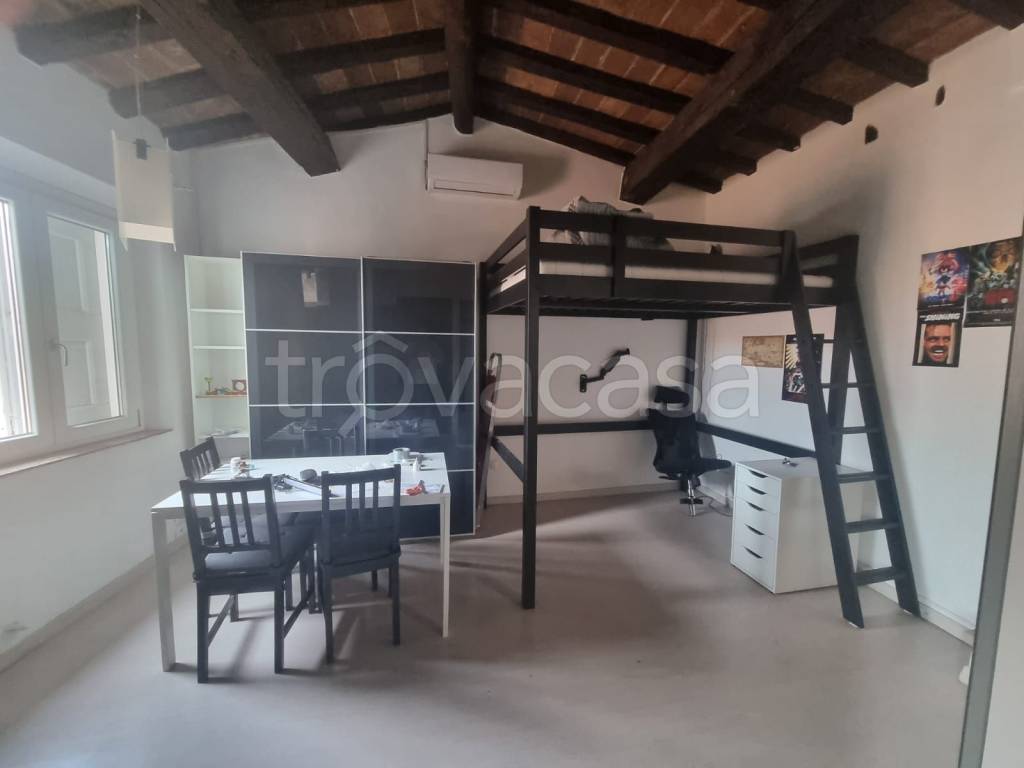appartamento in affitto a Modena in zona Centro Storico