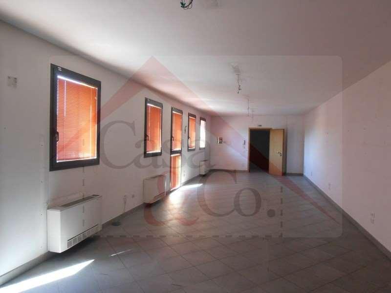 appartamento in affitto a Modena in zona Crocetta