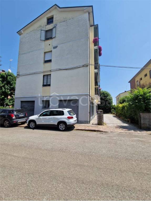 appartamento in affitto a Modena in zona Vaciglio