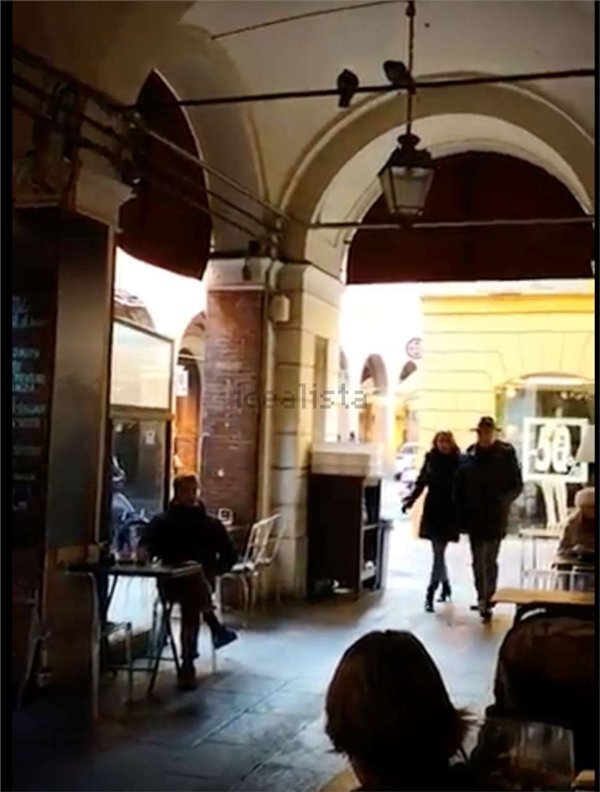 negozio in affitto a Modena