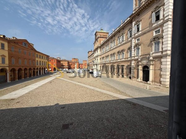 appartamento in affitto a Modena in zona Centro Storico