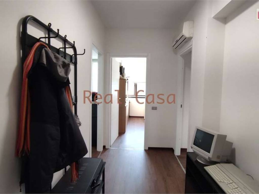 ufficio in affitto a Modena in zona San Faustino