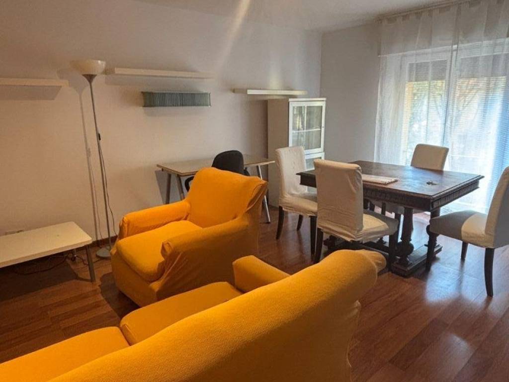 appartamento in affitto a Modena