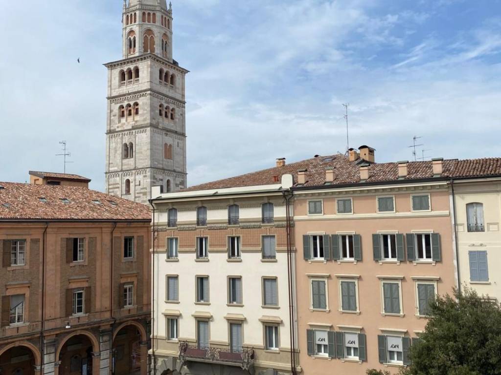 appartamento in affitto a Modena in zona Centro Storico