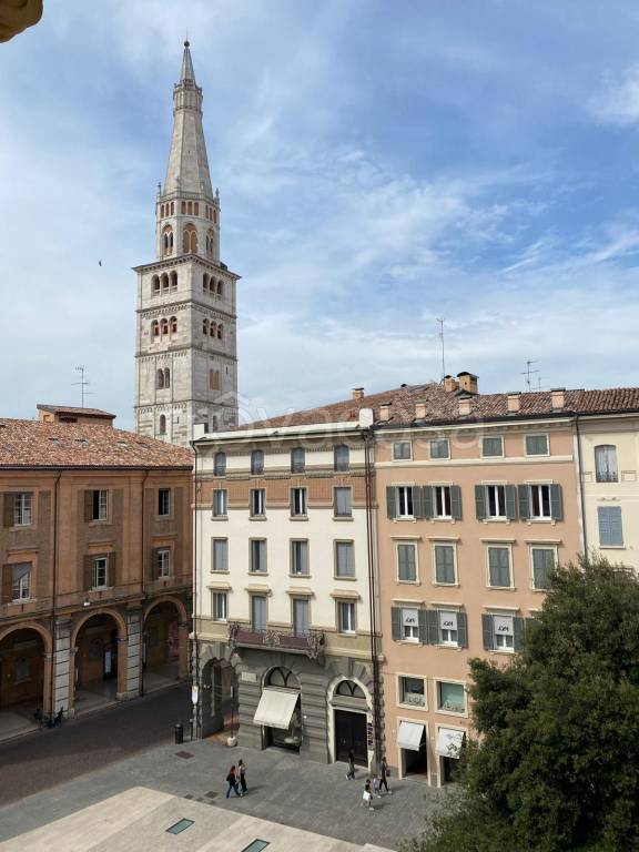 appartamento in affitto a Modena in zona Centro Storico
