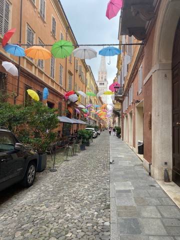 appartamento in affitto a Modena in zona Centro Storico