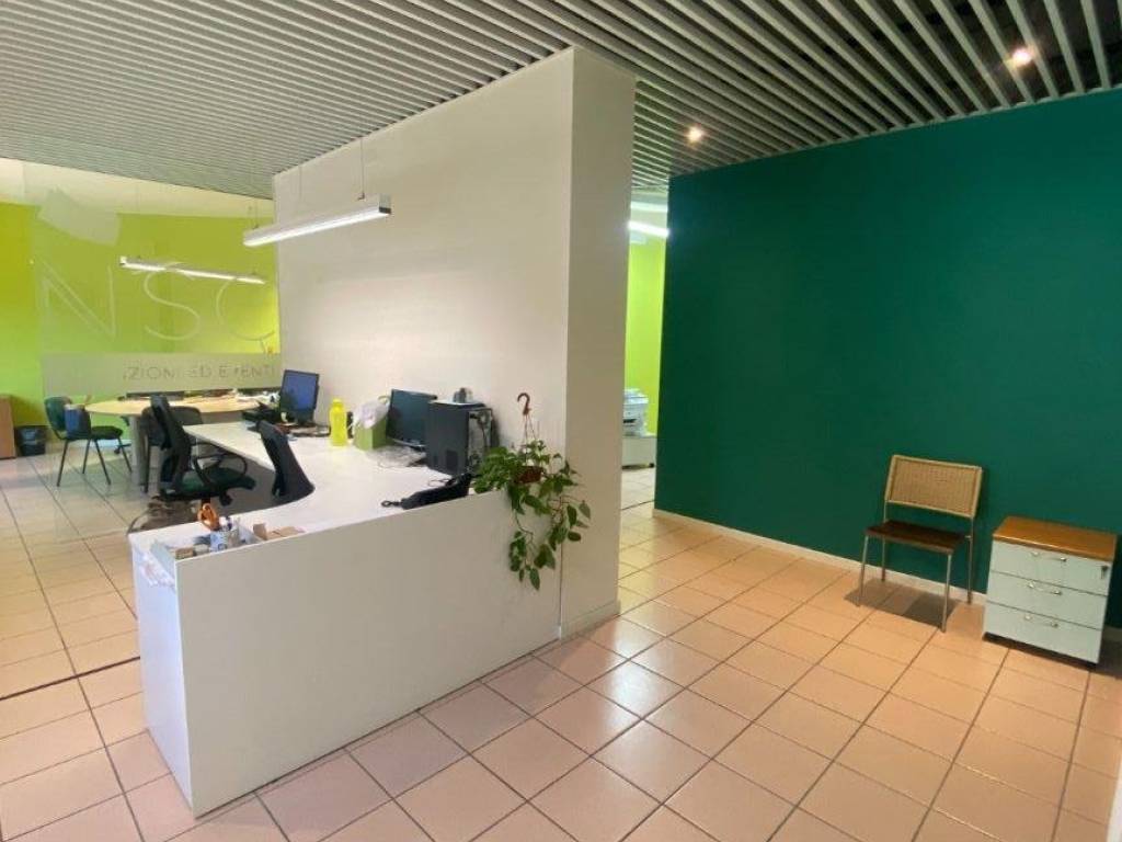 ufficio in affitto a Modena in zona San Faustino