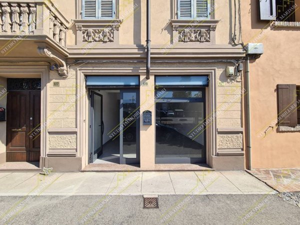 negozio in affitto a Modena in zona San Lazzaro / Modena Est