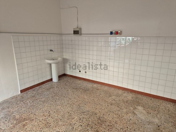 ufficio in affitto a Modena in zona San Faustino