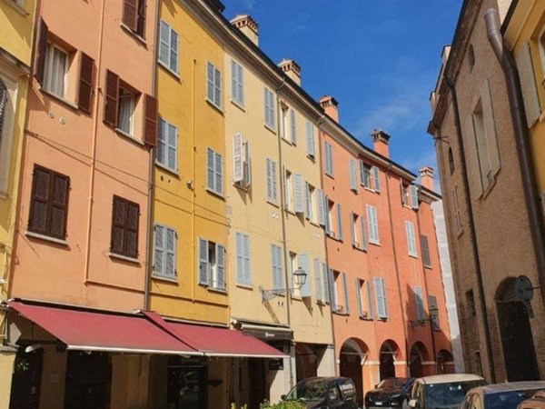 appartamento in affitto a Modena in zona Centro Storico