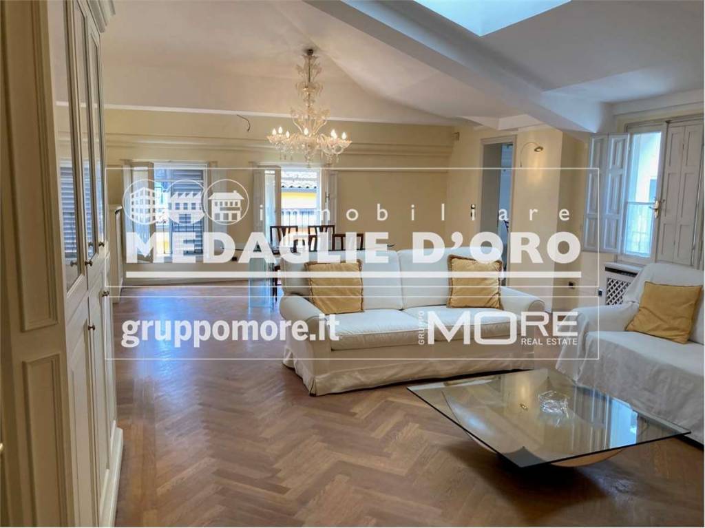 appartamento in affitto a Modena in zona Centro Storico