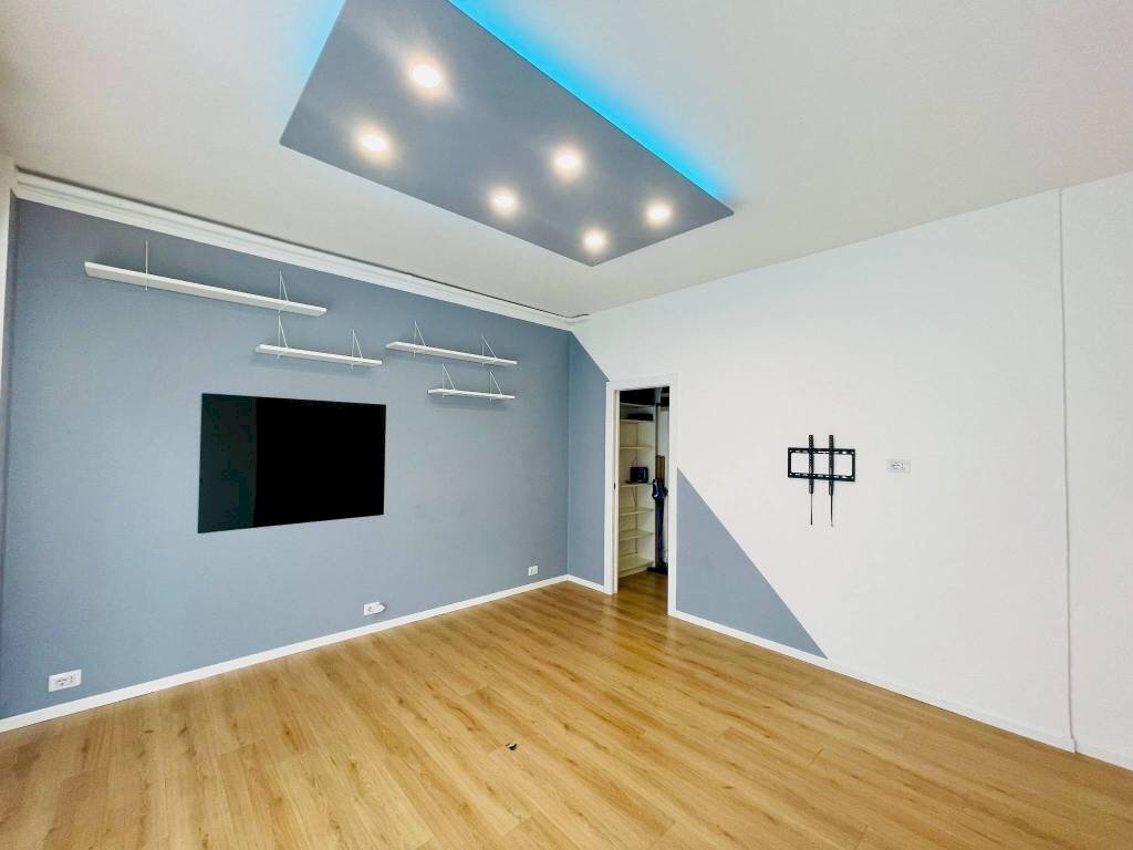 negozio in affitto a Modena in zona Sant'Agnese