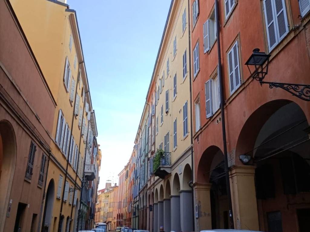 appartamento in affitto a Modena in zona Centro Storico