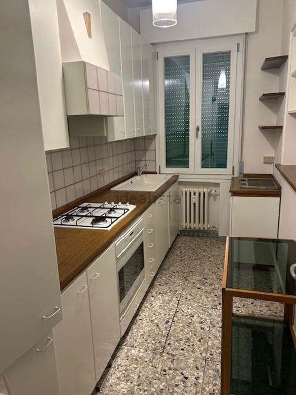 appartamento in affitto a Modena in zona San Faustino