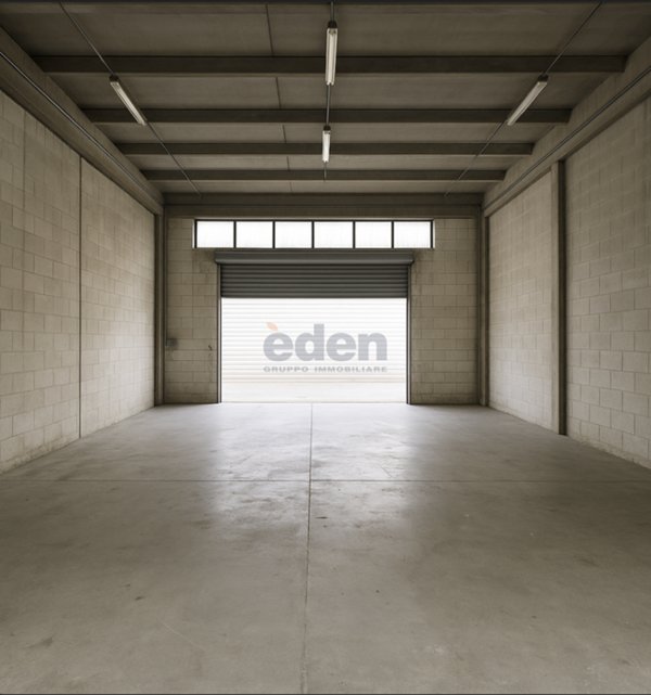 locale di sgombero in affitto a Modena in zona Crocetta