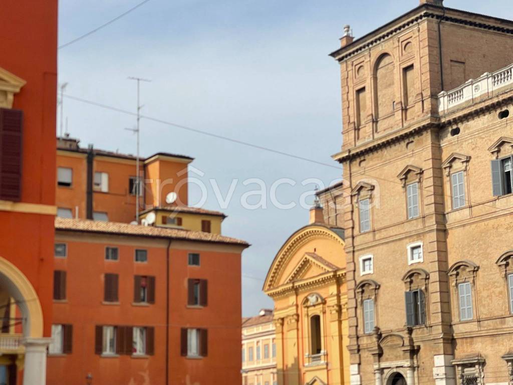 ufficio in affitto a Modena in zona Centro Storico