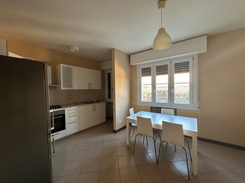 appartamento in affitto a Modena in zona Madonnina / Quattro Ville