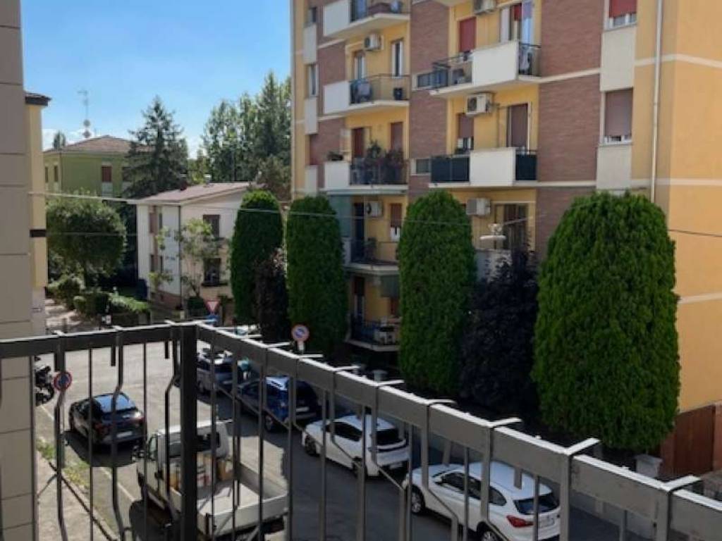 appartamento in affitto a Modena in zona Sant'Agnese