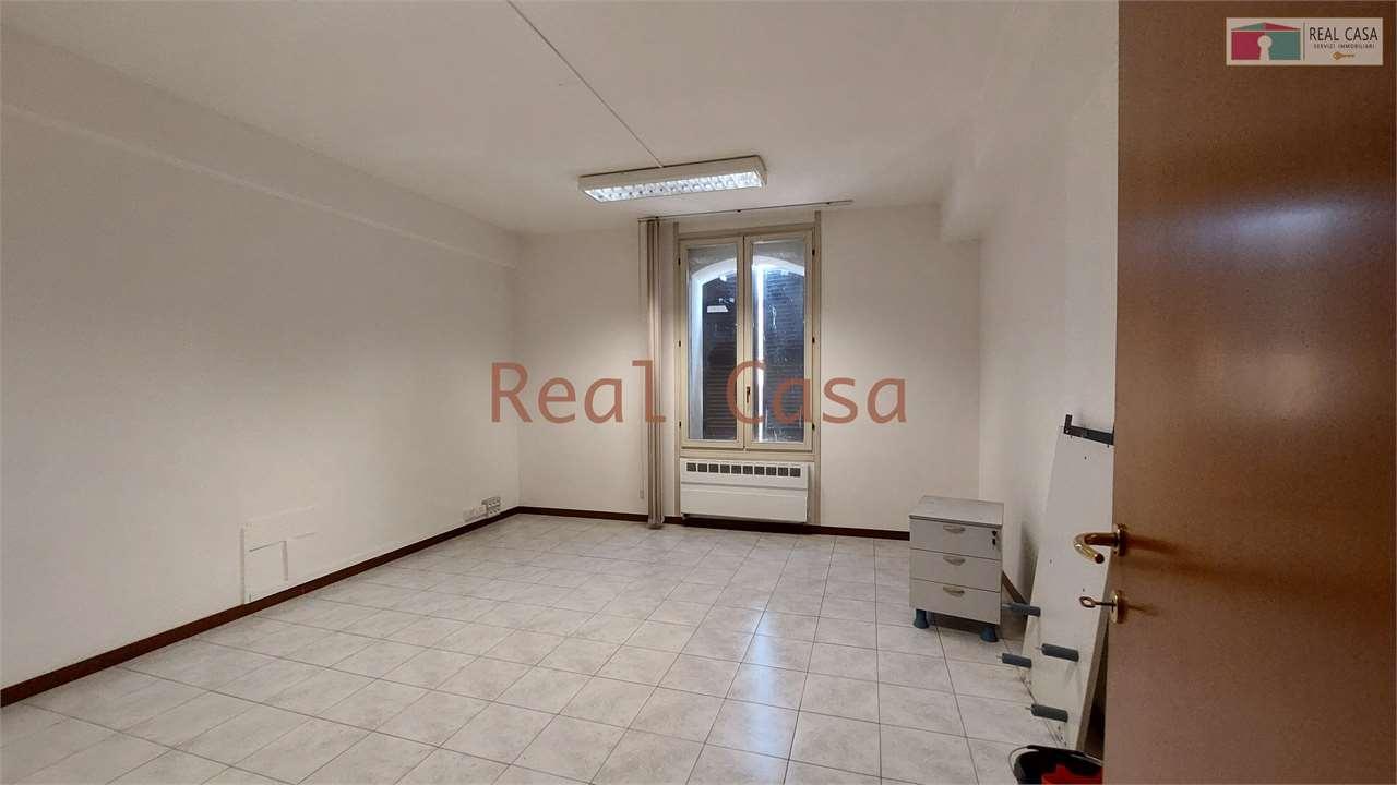 monolocale in affitto a Modena