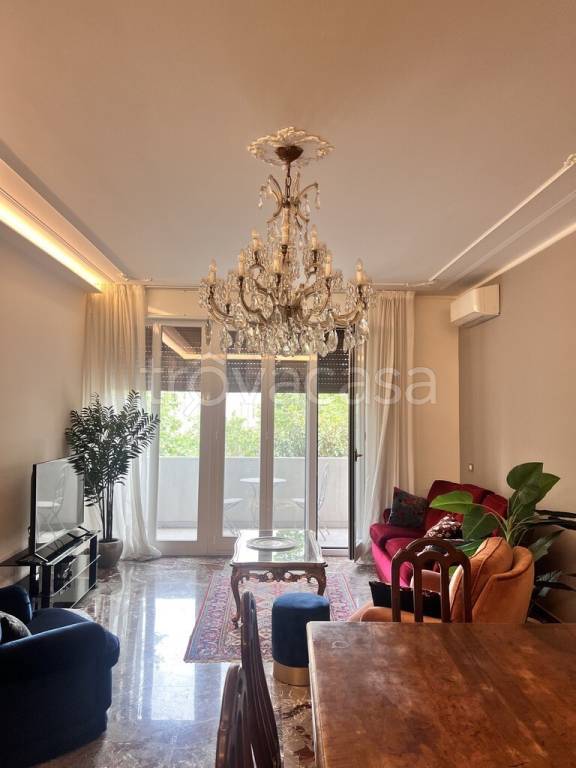 appartamento in affitto a Modena in zona Centro Storico