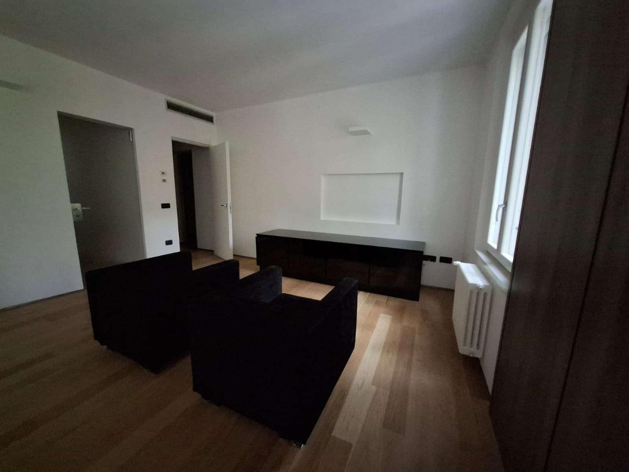 appartamento in affitto a Modena in zona Centro Storico