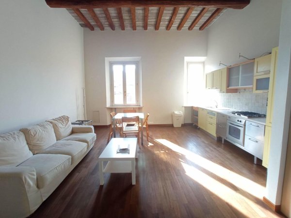 appartamento in affitto a Modena in zona Centro Storico