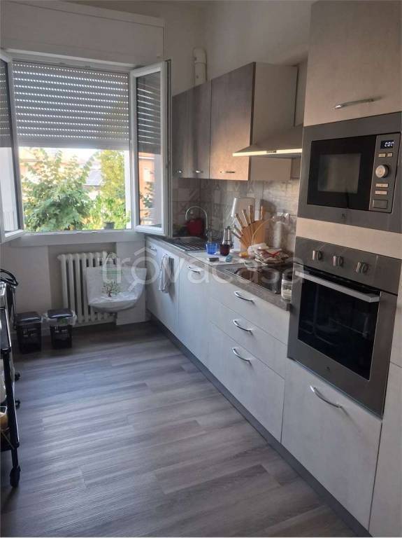 appartamento in affitto a Modena in zona San Faustino