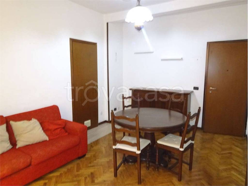 appartamento in affitto a Modena in zona Centro Storico