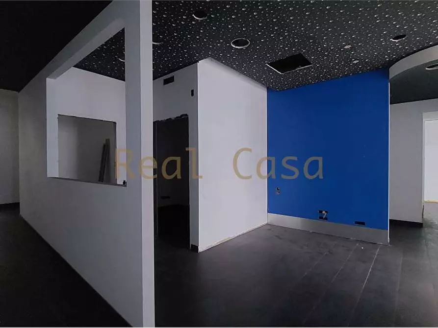 negozio in affitto a Modena in zona Centro Storico