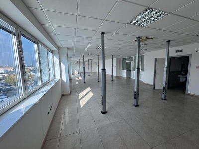 ufficio in affitto a Modena in zona San Lazzaro / Modena Est