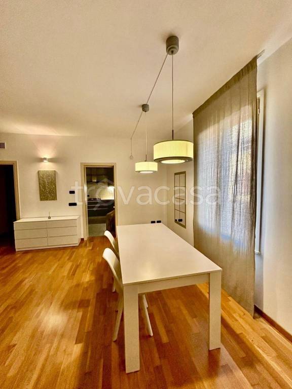 appartamento in affitto a Modena in zona Centro Storico