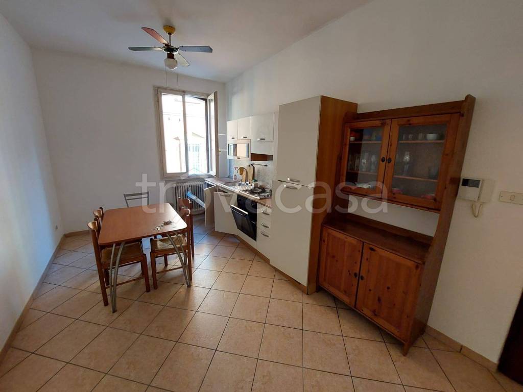 appartamento in affitto a Modena in zona Centro Storico